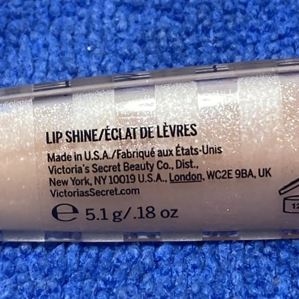 Victoria's Secret Sparkle Lip Gloss - Heartbreaker .18 oz